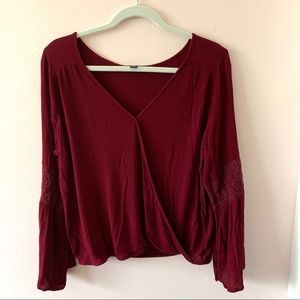 America Eagle - V Neck Blouse
